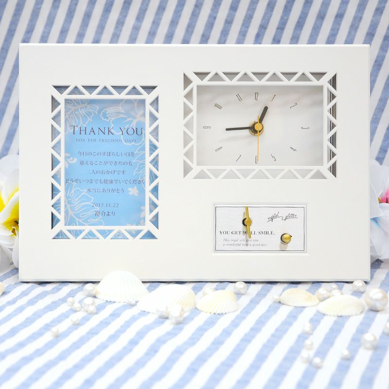 ハイビスカスの花をデザインした感謝状付き時計とオルゴールの両親贈呈品