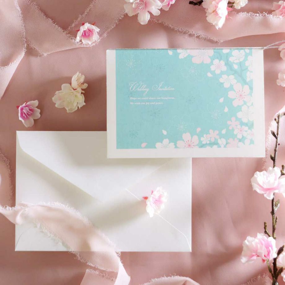ディテールにこだわった桜デザインの結婚式招待状