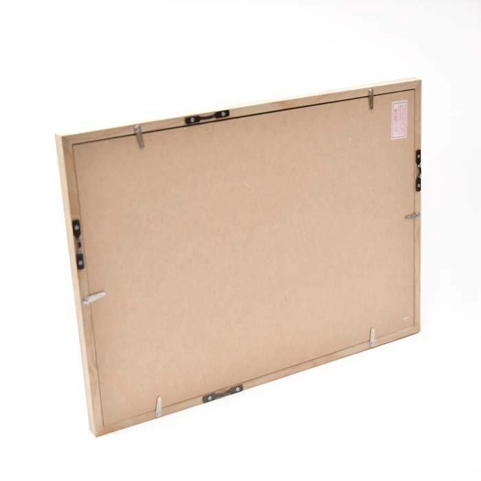 木製フレームの裏面