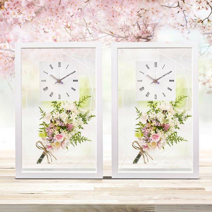 実用的な時計の両親贈呈品に桜のブーケをアレンジ