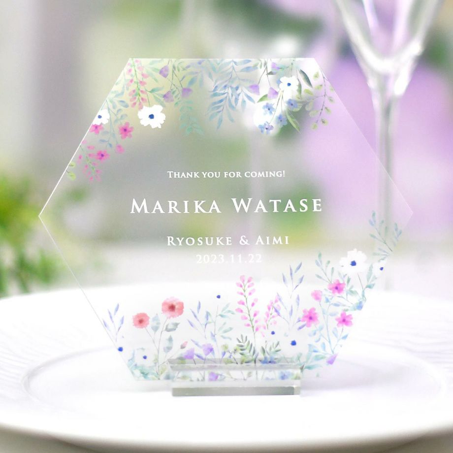 結婚式で使えるクリア素材の「フェイスシールド」お花がおしゃれなフラワーデザイン