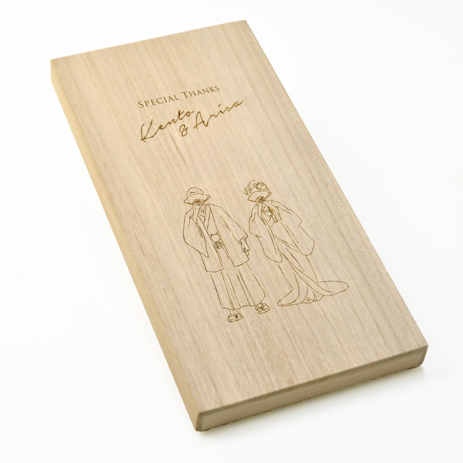 新郎新婦名と線画イラストを刻印した桐箱