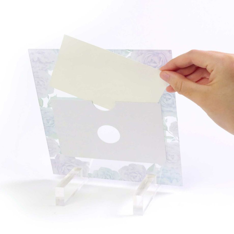 お写真のセットも裏からL版写真を差し込むだけで簡単