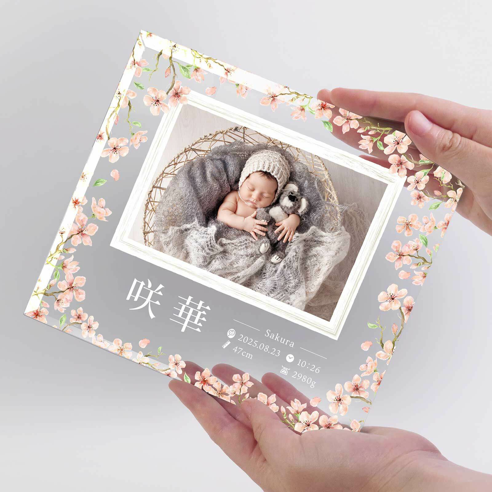 取り扱いやすいL判サイズが入れられるおしゃれな写真立て