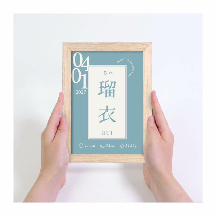 コンパクトサイズでお好きな場所に飾って楽しめるデザイン